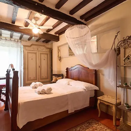 Exclusive 3br - Historic Center Apartment