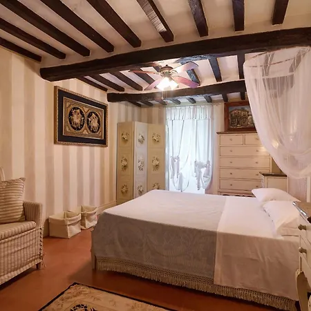 Exclusive 3br - Historic Center Apartment Perugia