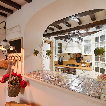 Apartment Exclusive 3br - Historic Center Perugia
