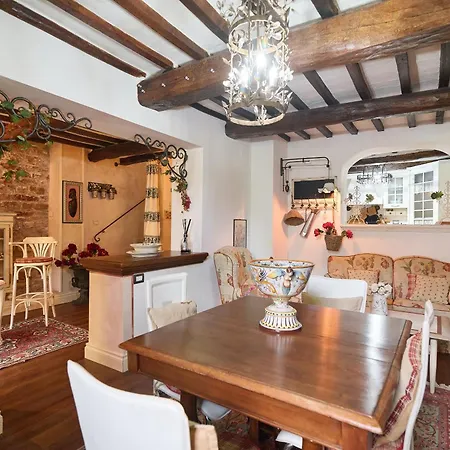 Exclusive 3br - Historic Center