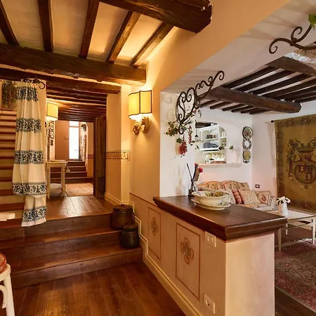 Exclusive 3br - Historic Center Apartment Perugia