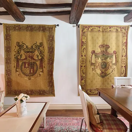 Exclusive 3br - Historic Center Apartment *